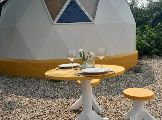 Pateo Laranjeiras Летний дом Томар